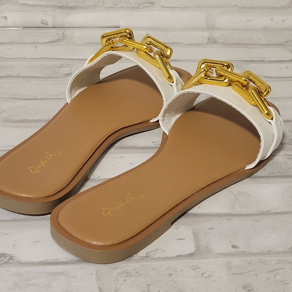 White One Band Sandal - Picture 4 of 4